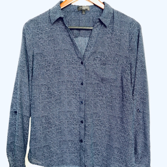 The Limited Button Down Ashton Style Blouse - Picture 2 of 3